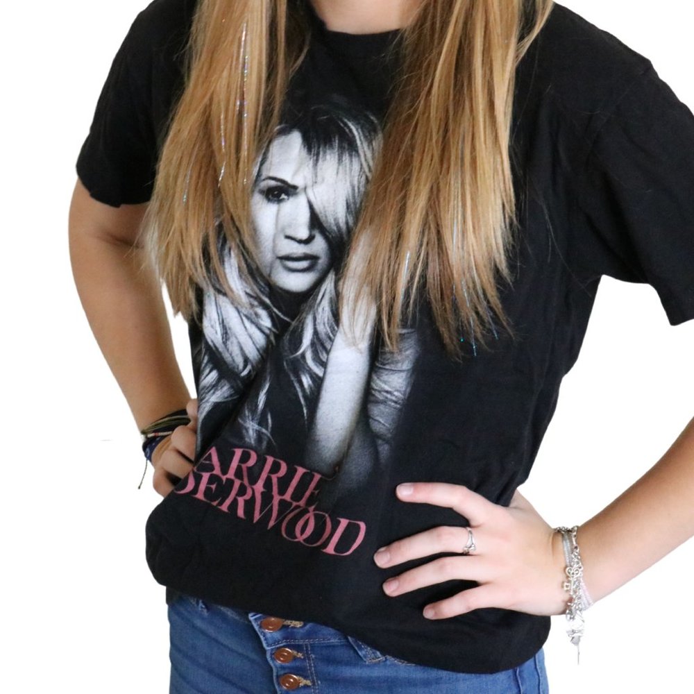 Carrie Underwood Cry Pretty Tour T-Shirt in Black